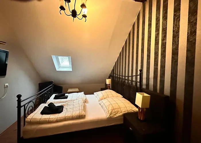 Adam\'s Hostel